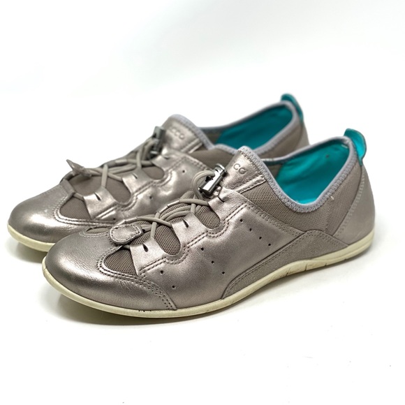 Ecco Shoes - Ecco Bluma Pewter Toggle Sneaker